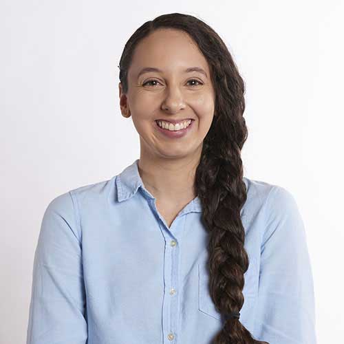 Hire boomi - Verified Teacher in Abu Dhabi